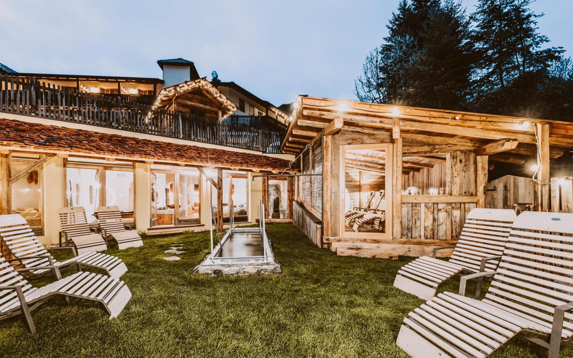 Hotel Bergschloessl Luson Buitenkant foto